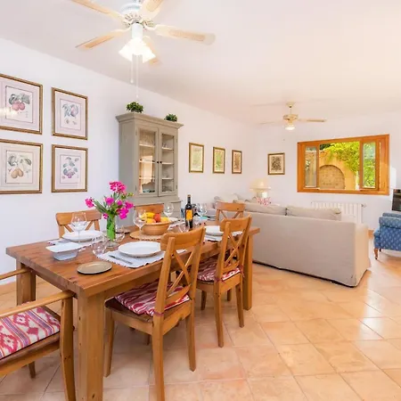 Holiday home Garballo *
